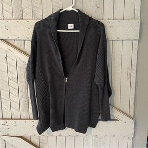 Cabi Dark Gray Ribbed Zip Sweater size S
